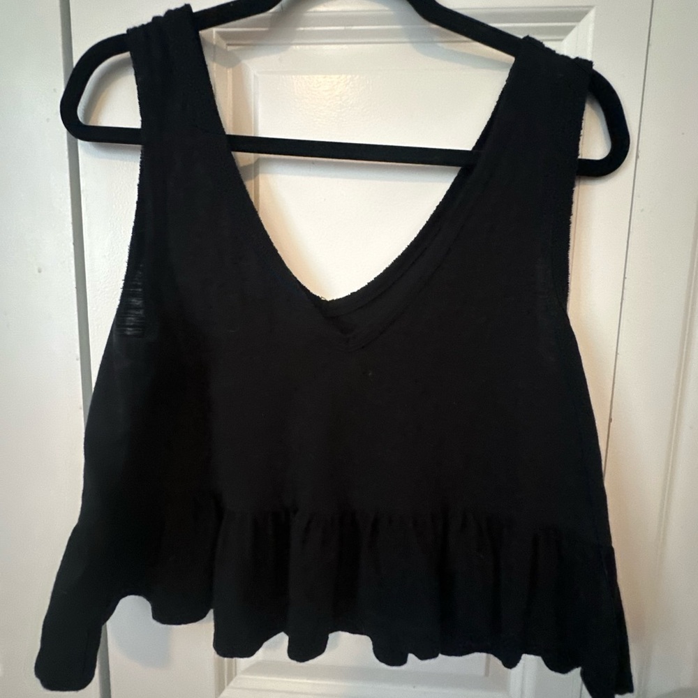 Wild fable flowy black tank top